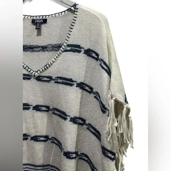 Chaps denim, Southwestern Boho Sleeved Poncho fringe sweater Size Medium - Picture 2 of 6